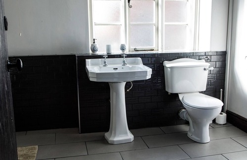 Bordesley Hôtel | Old Crown Hotel