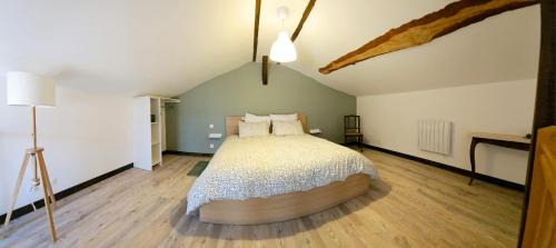 Chaumesnil Maison | Old Farmhouse