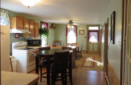 Tylersville Autre | Old Farmhouse in Rural Setting, between Penn State and Bucknell