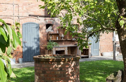 Cottbus Maison | Antigua granja de lino con un gran jardín