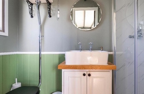 Melton Constable Appartement | Old King William Shepherd Huts and Private Hot Tubs in North Norfolk
