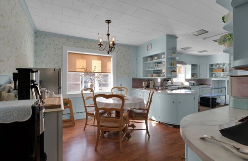 Olean Lit Et Petit-Déjeuner | Old Library Inn - A.A. Milne Room