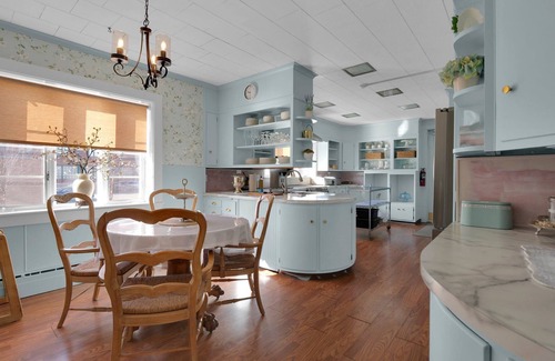 Olean Lit Et Petit-Déjeuner | Old Library Inn - A.A. Milne Room