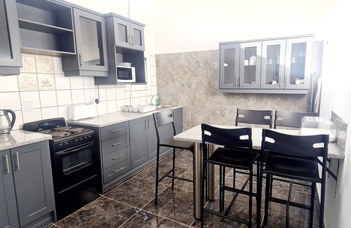 Schoemanshoek Lit Et Petit-Déjeuner | Old Mill Lodge, Working Ostrich Farm & Restaurant, Oudtshoorn