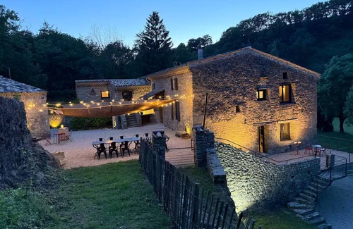 Truinas Maison | Old mill nestled in greenery in Drôme Provençale, hidden from view