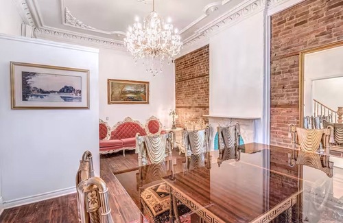 Ville-Marie Maison | Old Montréal Upscale Mansion 8 Full Insuite Bdr