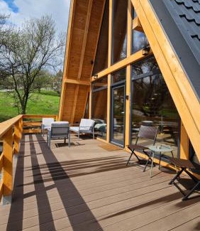 Tesila Chalet De Ski | Old Nut Cabin