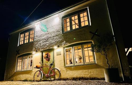 Middlemarsh Maison | Old Post Office