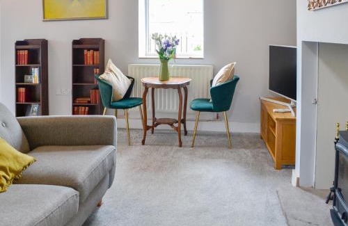 Cotehill Maison | Old Reading Room