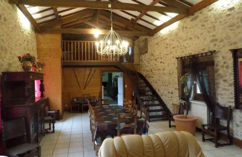 Saint-Andre-de-Najac Autre | Ancienne ferme rénovée avec piscine chauffée