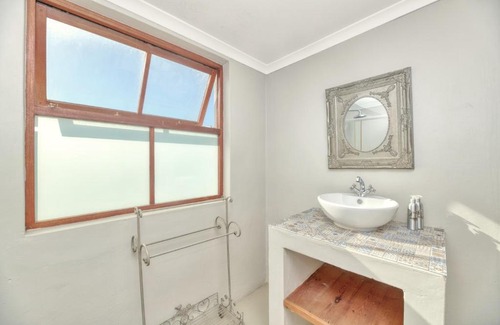 Cape Agulhas Maison | Old Sam's Cottage