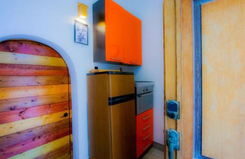 Ladispoli Appartement | Old Style by the sea, roof terrace with pool and kitchen, Ladispoli