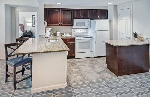Old Town West Copropriété | Old Town Alexandria|2BR/2BA King Bed Suite