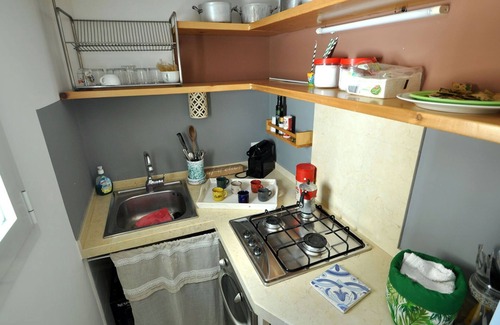 Felline Appartement | Old Town in Felline, sleeps 5, 5 km from the beach, wifi