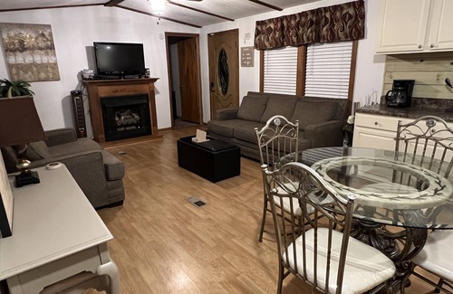 Burlington Maison | Maison et arrière-cour cabine confortable