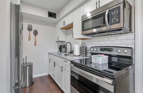 Franklin Park Appartement | Old Towne East - 1 BR Apt - Steps from E Market