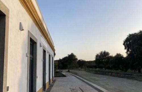 Evoramonte Appartement | Old Train Station in Evoramonte - House #2