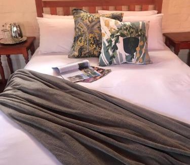 Dullstroom Maison | Old Transvaal Inn Accommodation