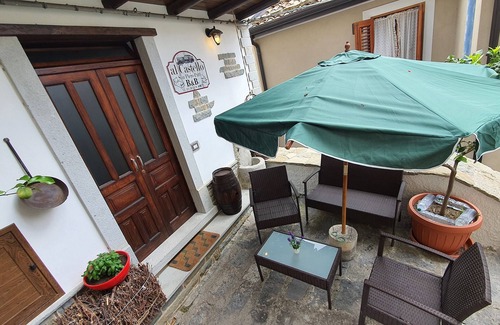 San Piero Patti Maison | Old village