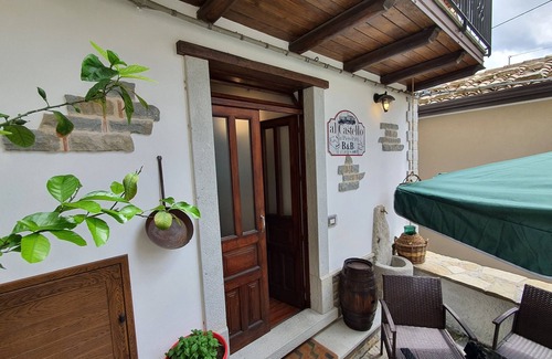 San Piero Patti Maison | Old village
