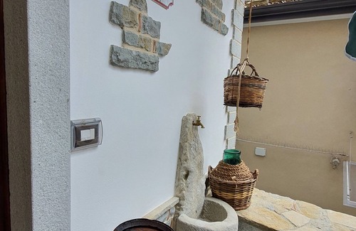 San Piero Patti Maison | Old village