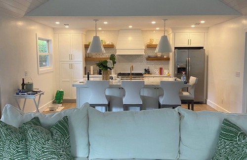Old Village Maison | Old Village Luxury Private Home. Newly renovated. 5 Minute Drive To The Beach