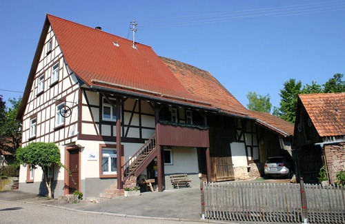Neuhausen Maison | Old charron, classé Grade II chalet dans la Forêt Noire Nature Park Central / Nord