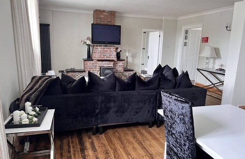 Bacton Maison | Olde Hall