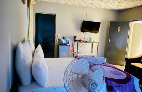Groblersdal Maison | Olikaya Guest House Groblersdal