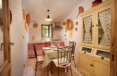 Morlupo Maison | Olive Tree House nestled in romantic greenery with fireplace