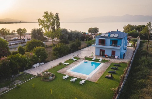 Aigialeia Appartement | Olive Tree Suites