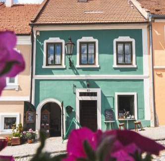 Mikulov Maison | Olivea penzion & wine Mikulov