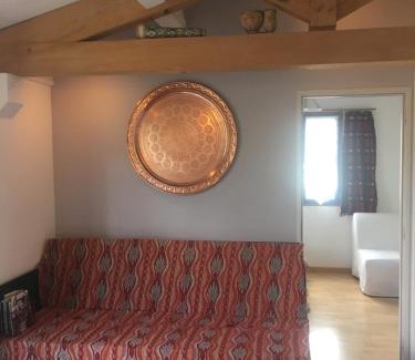 Corconne Maison | OLIVER