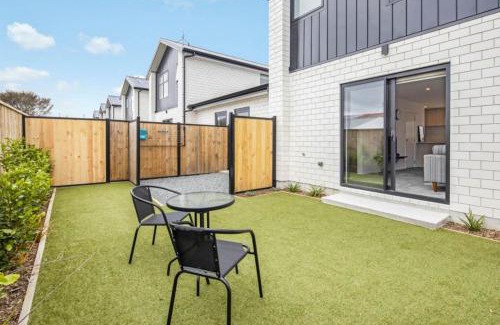 Trentham Maison | Oliver Oasis Wellington 2BR Retreat