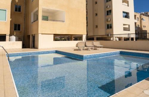 Skala Appartement | Olivia Mackenzie 2 Bedroom Flat with Pool