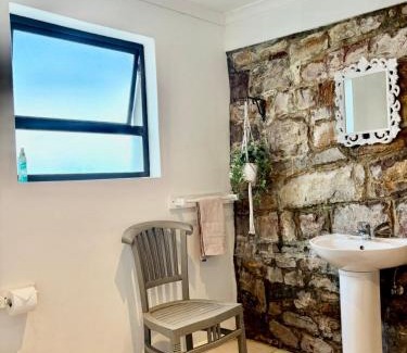 Glencairn Maison | Ollava Guesthouse