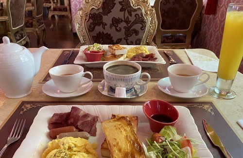 Puli Lit Et Petit-Déjeuner | olliere castle