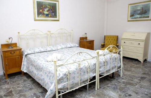 Casarano Appartement | OLTREMARE casa per vacanze con terrazzo e 3 camere con 6 PL