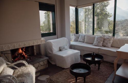 Skotina Maison | Olympus Theophilia villas