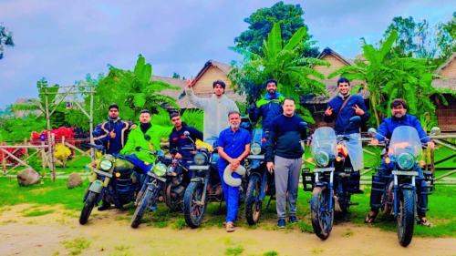 Sanapur Maison | Om Shanti Om Home Stay & Cafe Hampi