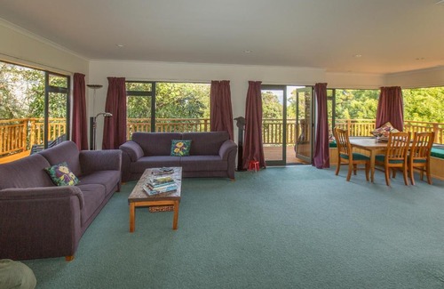 Omori Maison | Omori Lake Escape - Holiday Home