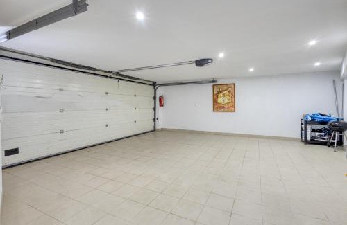 Lordelo do Ouro e Massarelos Maison | ON Apartments - Luxury House - Pool & Parking & Pet Friendly