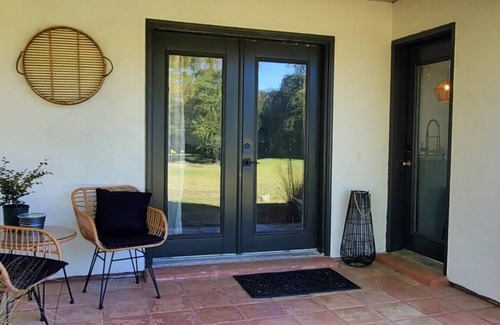 Mayhew Maison | Golf Course Views & Gorgeous Sunsets