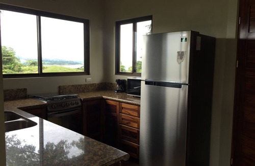 Arenal Maison | Sur le lac Arenal - Près de la Fortuna et du volcan Arenal - Wifi gratuit