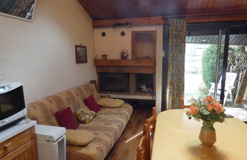Aste-Beon Maison | en bordure d'une rivière avec vue sur la montagne avec terrasse de plein pied