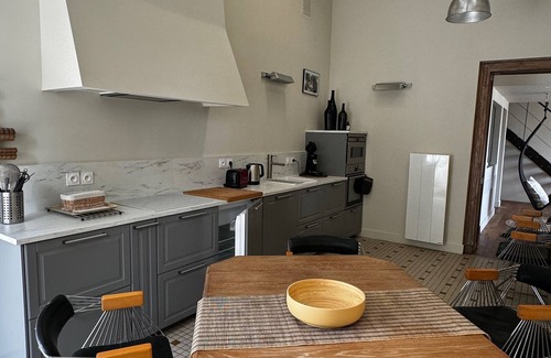 Bourg-sur-Gironde Appartement | On the corniche de la gironde one- or two-bedroom apartment