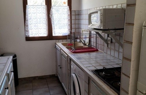 Brignoles Villa | En bordure de forêt, en Provence verte,