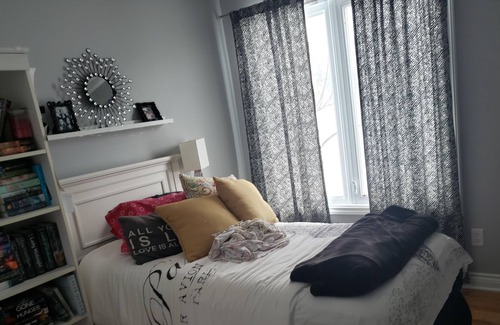 North Grenville Maison | On the shores of UNESCO World Heritage Site -- Rideau River