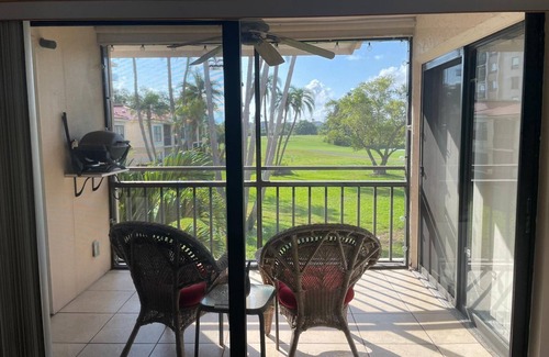 Casa del Mar Appartement | On the water and golf course view