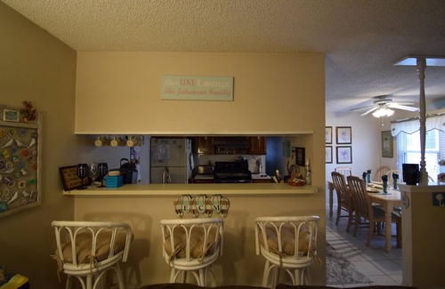 Sea Isle City Copropriété | Un bloc et demi à la plage, Wawa, restaurants et bars. LOCATION SAISONNIÈRE